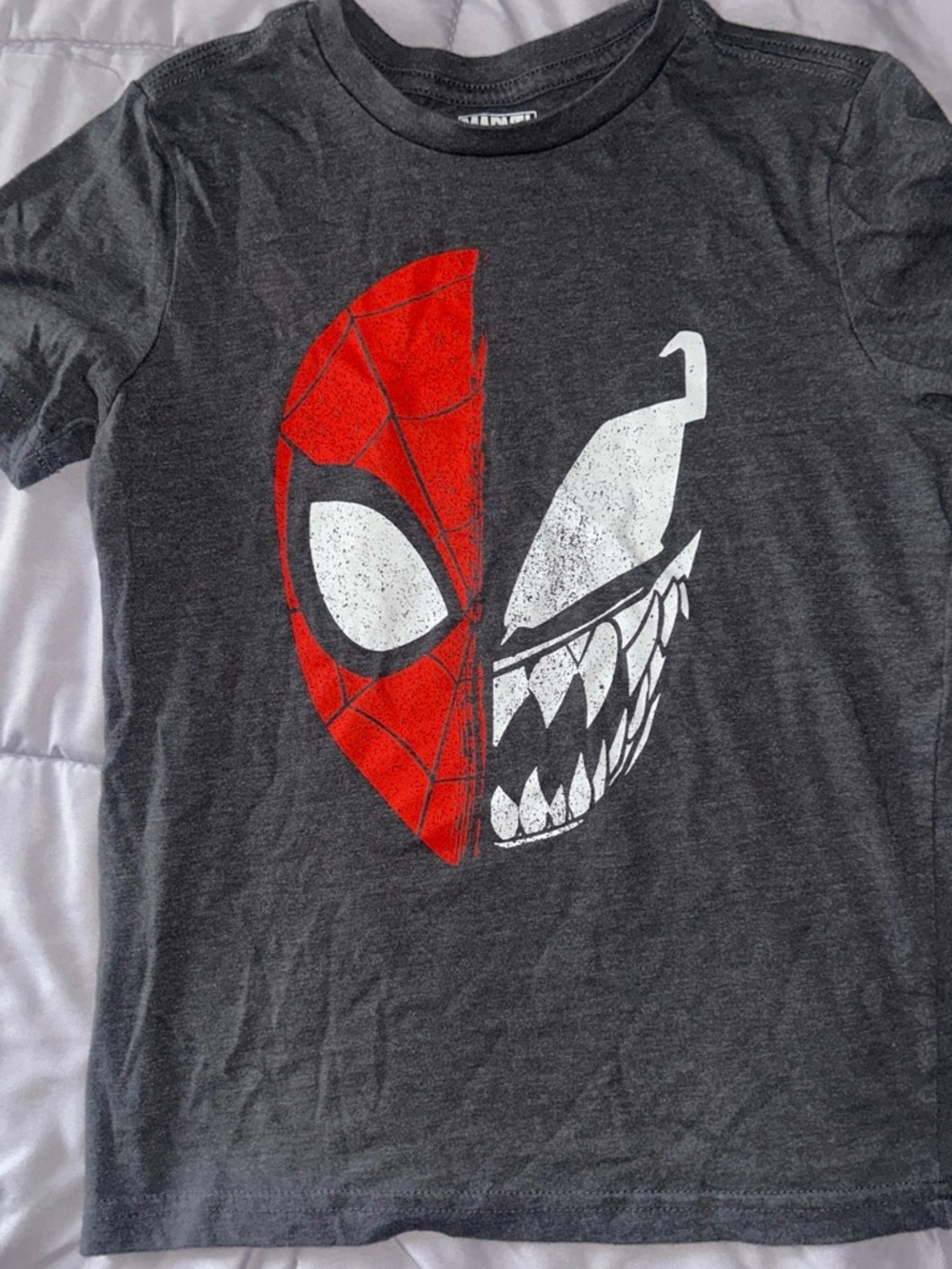 Graphic Spider-Venom Split Face Tee - Dark Gray